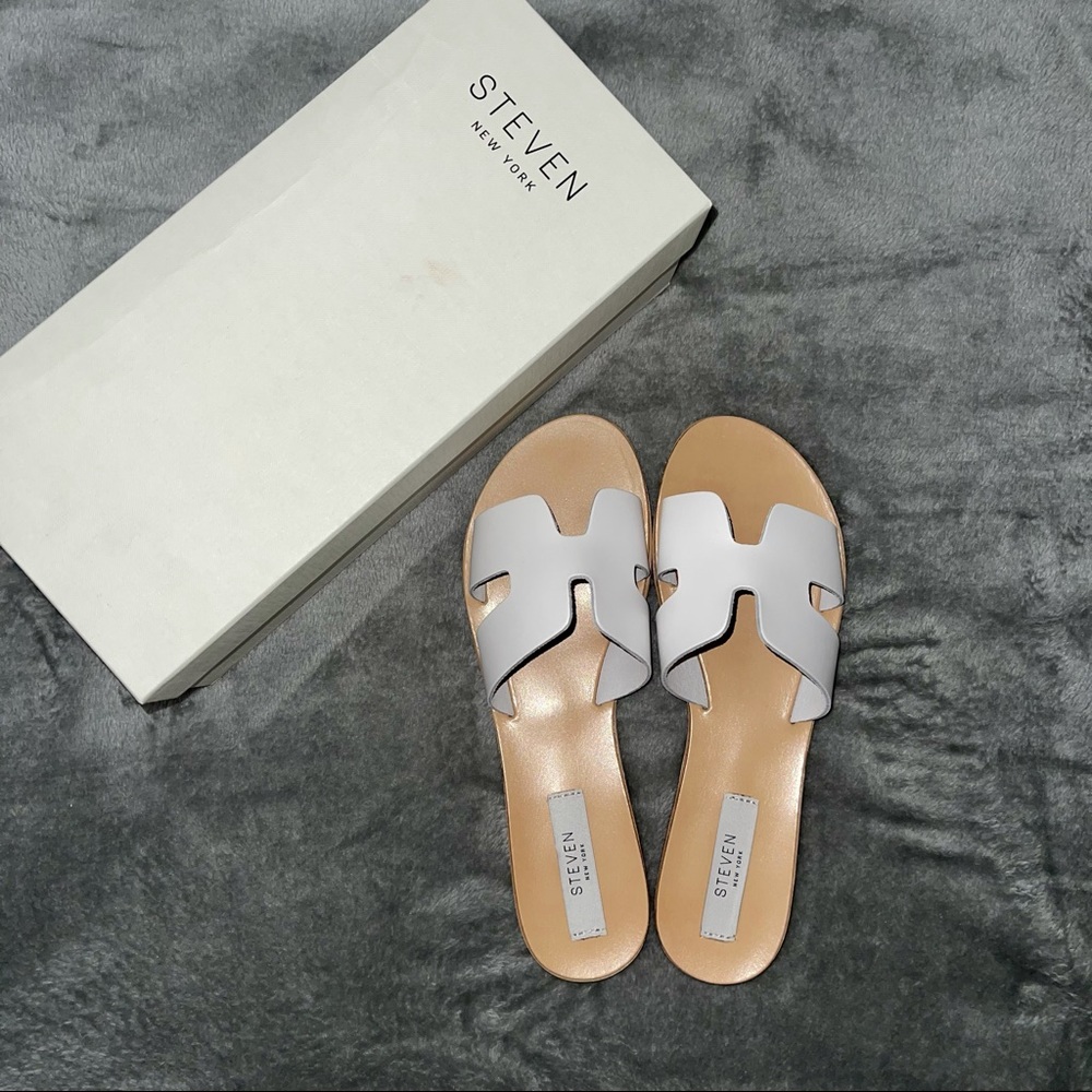 Steve Madden Greece Sandals - NWOT